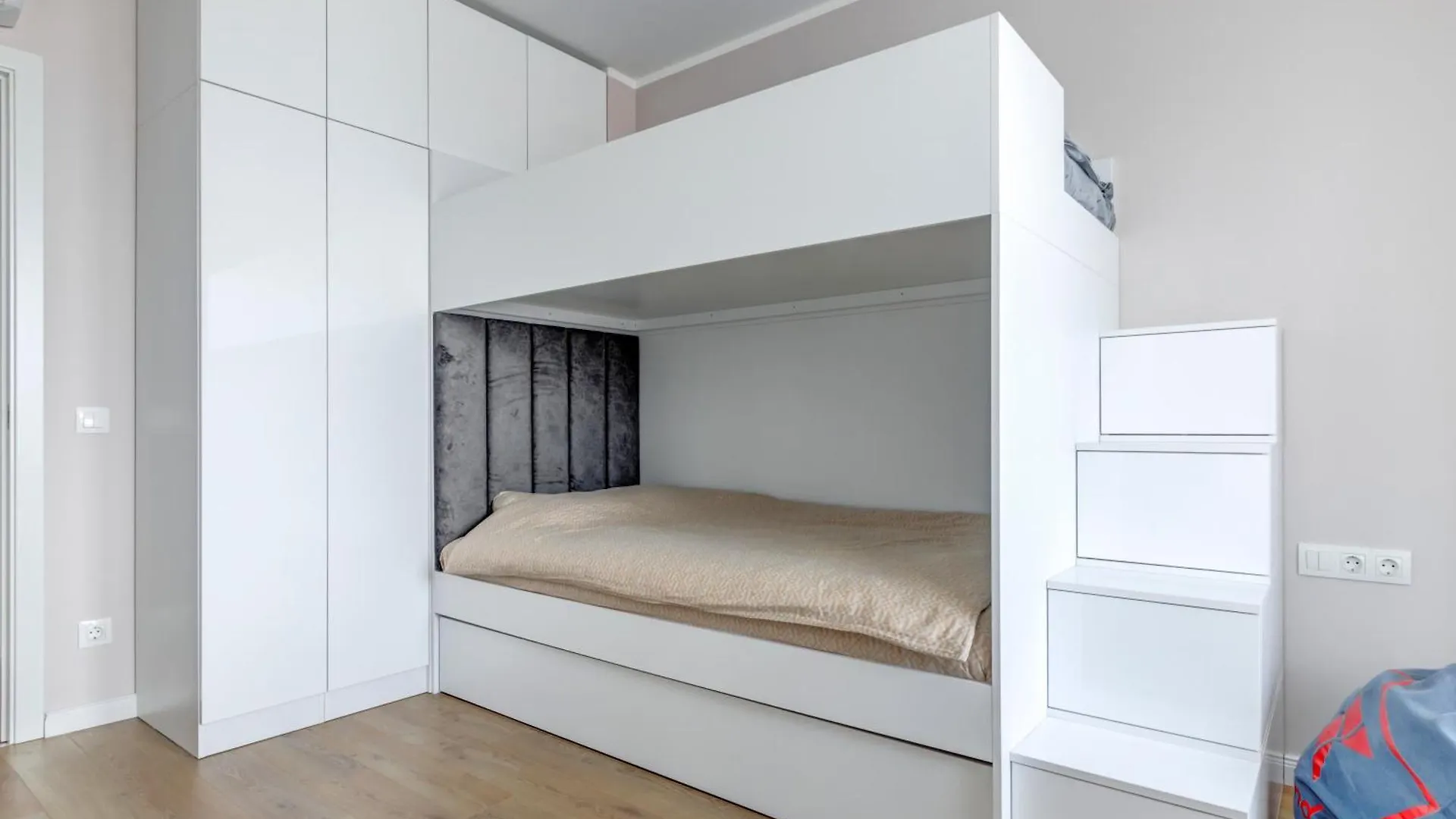 Apartmán Luxury 2 Bdrm Getaway And Free Parking Sofie